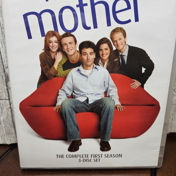 How I Met Your Mother Season 1 DVD 3-Disc Set The Complete First Season - Picture 3 of 6
